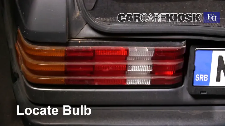 1989 Mercedes-Benz 190E 2.6 2.6L 6 Cyl. Lights Tail Light (replace bulb)